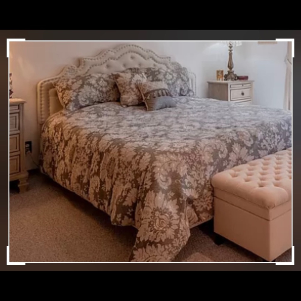 Croscill King size , 2 Shams, 2 pillows, curtains w/tie backs, 6 top valances